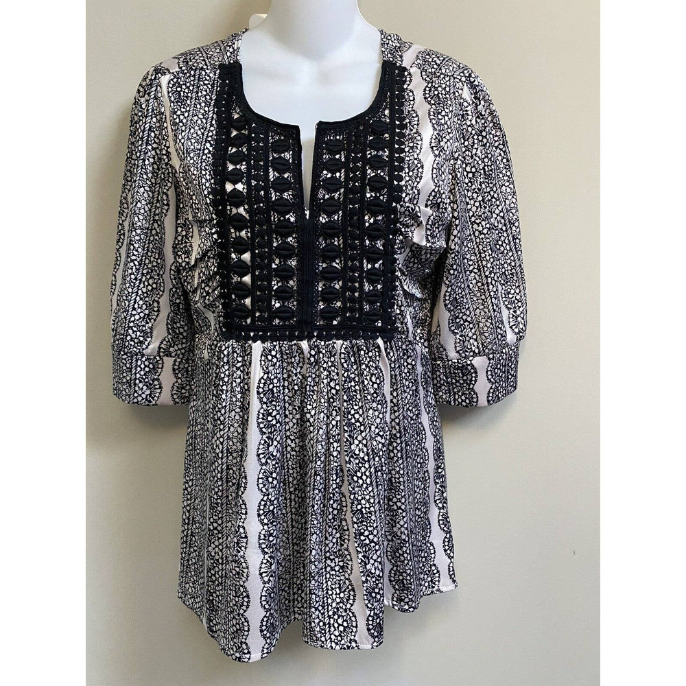 Prairie New York Silk Twill Top with Crochet Front~ M